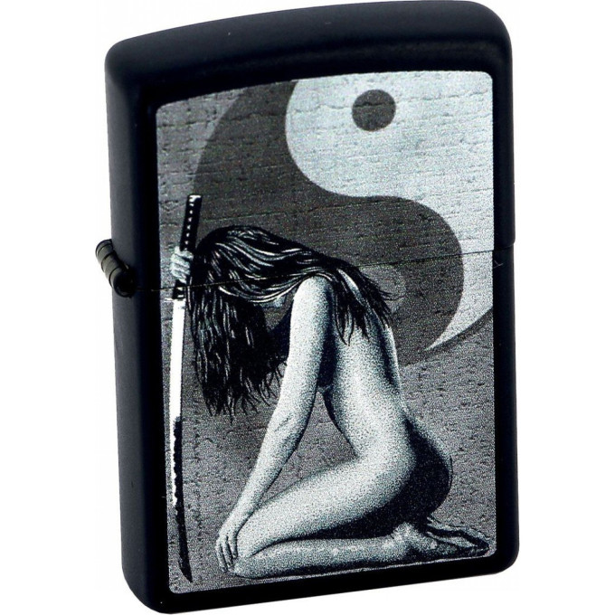 Zippo 218 Woman Sword — зажигалка с цветным рисунком